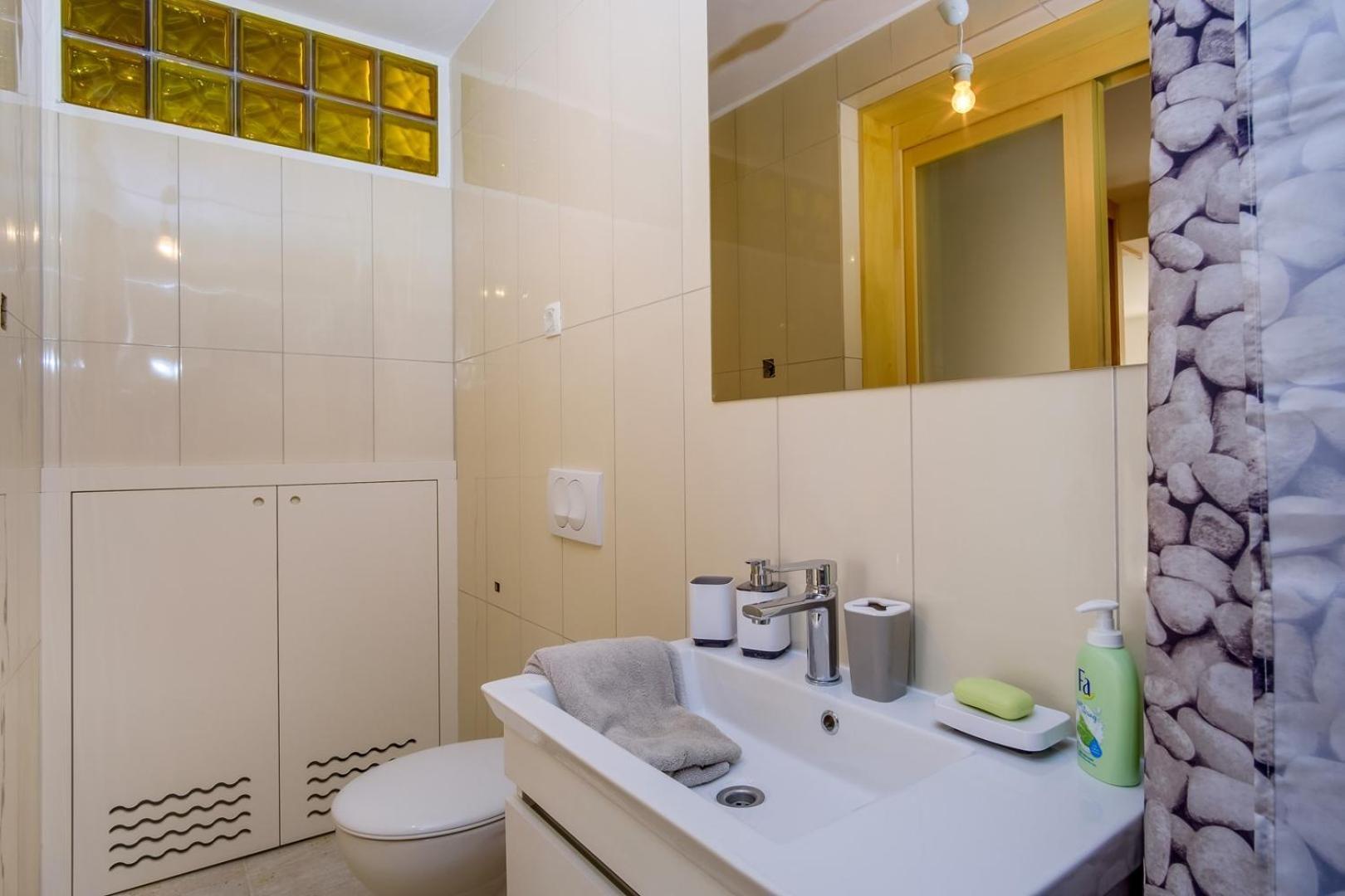 Elegant Apartment Iris マリ・ロシニュ エクステリア 写真